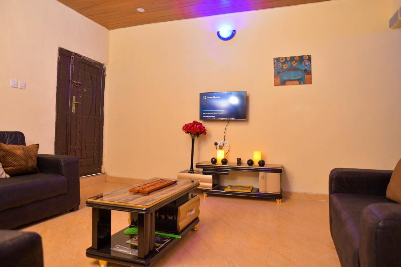 Living Green Apartments Airport Pick Up Benin City Exterior photo